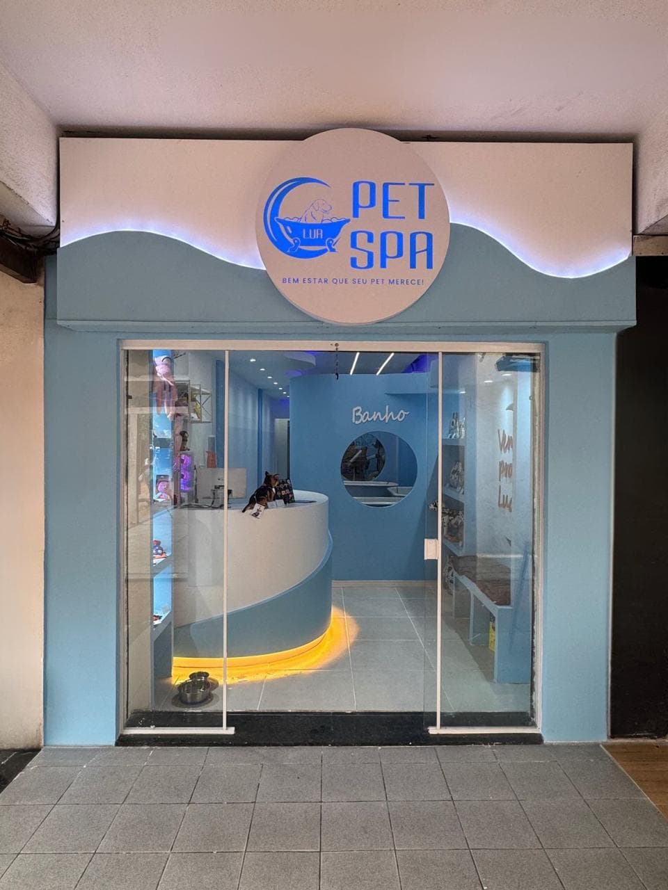 Fachada do Lua Pet Spa na Barra da Tijuca